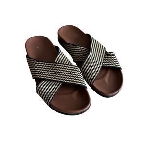 Rothys 11.5 The Weekend Black Beige Slides Sandals